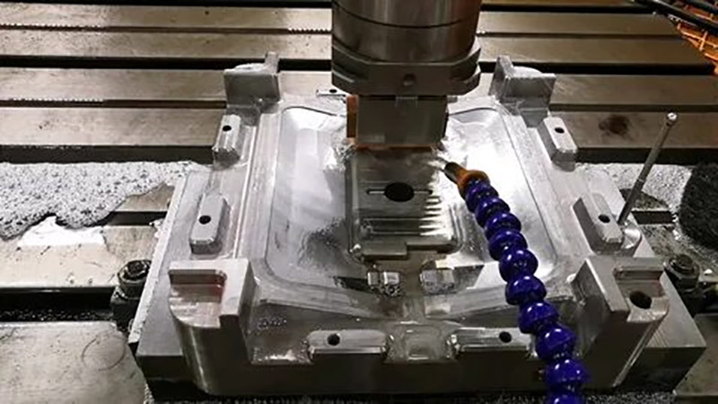 Plastic Valves Molding