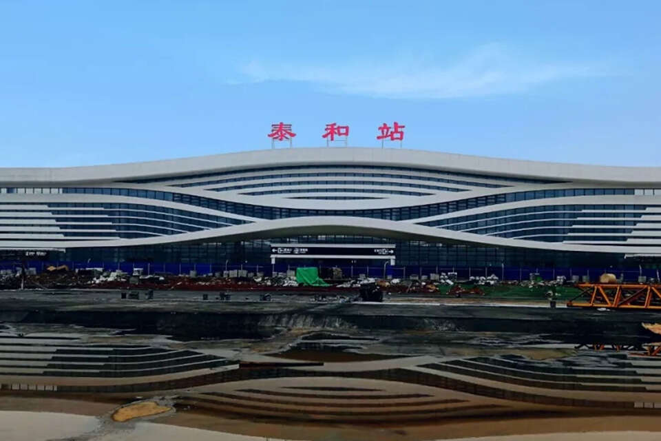 O data center de micromódulo Shangyu ajuda no projeto de renovação da sala de computadores da estação ferroviária de alta velocidade de Taihe