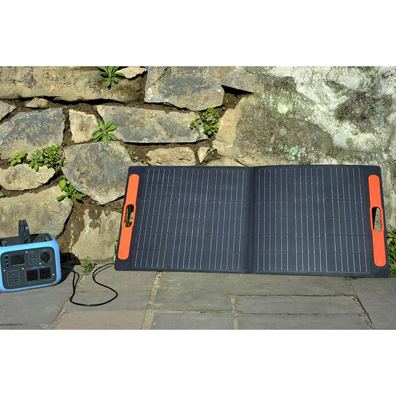 100W Folding Solar Charger With Usb Output Port