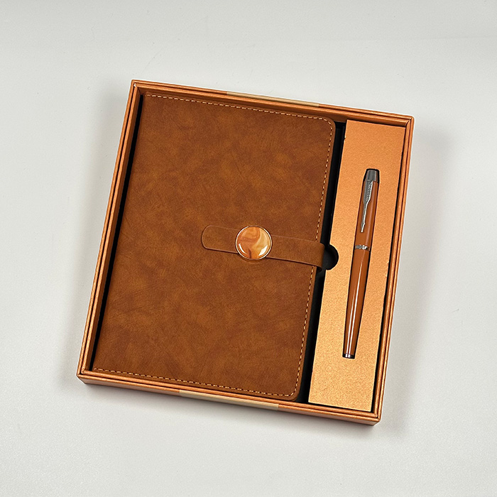 ​Gift Box Set Notebook: The perfect combination of taste and practicality