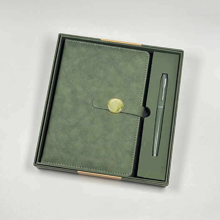 Elegance Unboxed: очарование подарочных наборов блокнотов в сфере канцелярских товаров