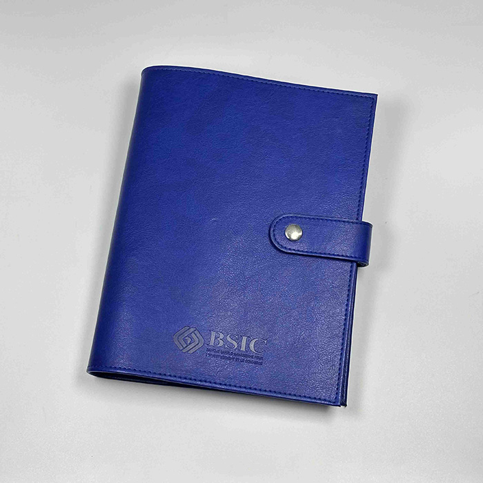 Customized case of loose leaf notebook