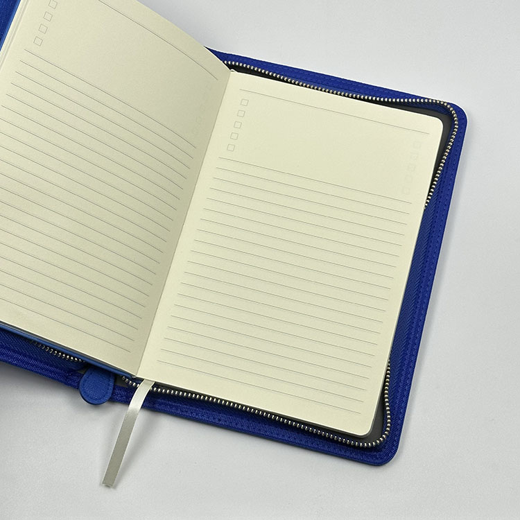 Zipper notebook - 5 