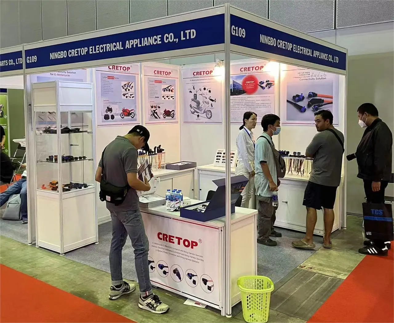 CRETOP ad Vietnam Autotech Accessories