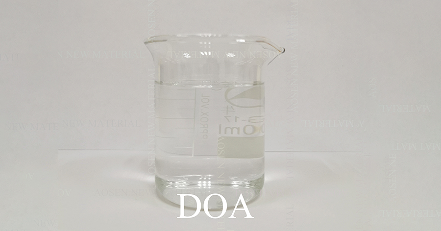 Dioktüüladipaat on plastitööstuse oluline plastifikaator.