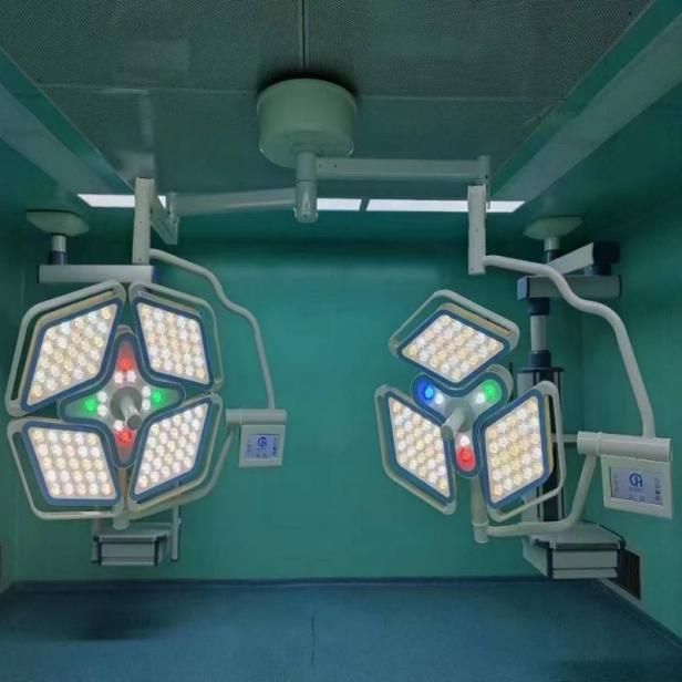 Kannettava LED-leikkauslamppu varjoton kirurginen valo