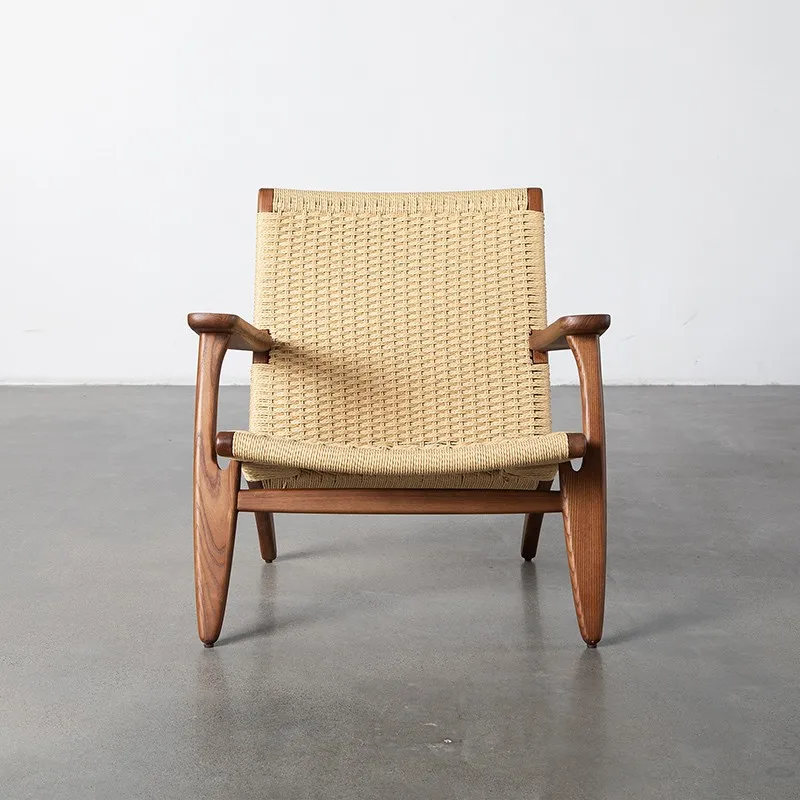 Réplica del sillón Hans Wegner Ch25