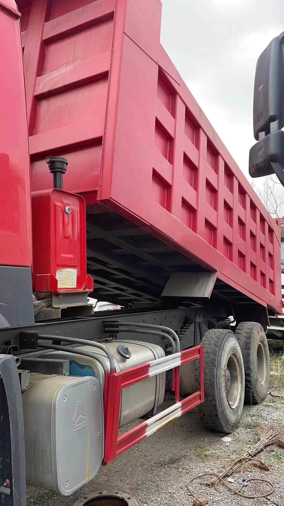 تستخدم HOWO Truck - 3