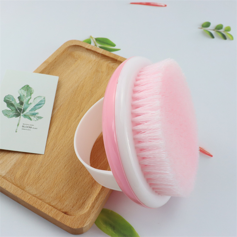 Product features and usage of massage brush
