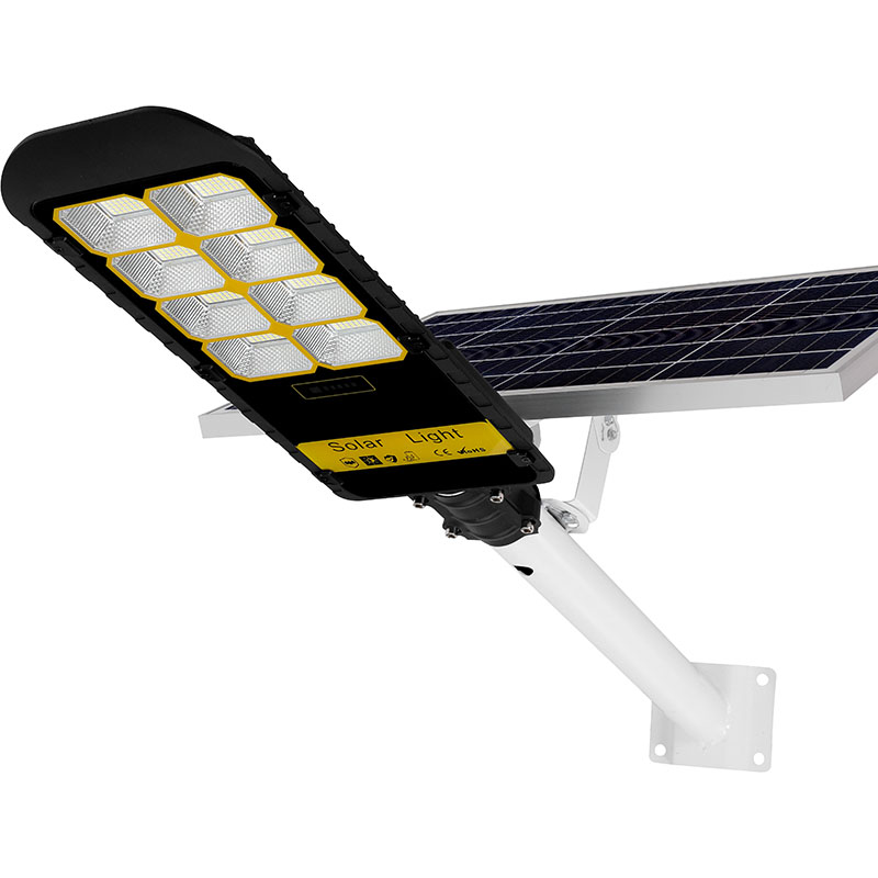 Réverbère LED à panneau solaire intégré tout en un