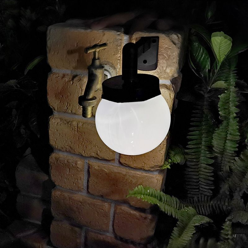 Outdoor Waterproof White Round Chinese Solar Wall Light