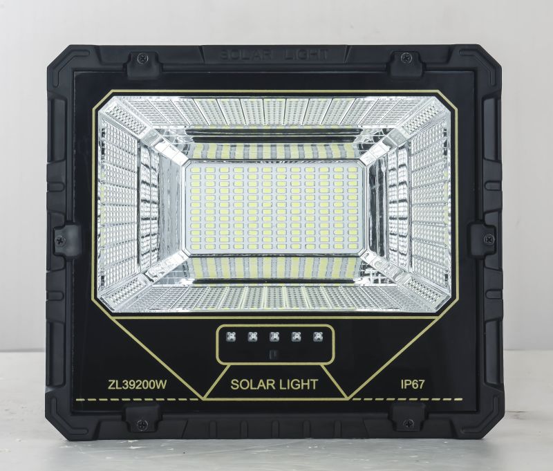 Luz LED de inundación solar al aire libre impermeable IP65 de alto brillo