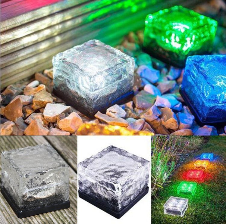 Lumière solaire menée imperméable de pelouse de brique de glace en cristal carré de sept couleurs