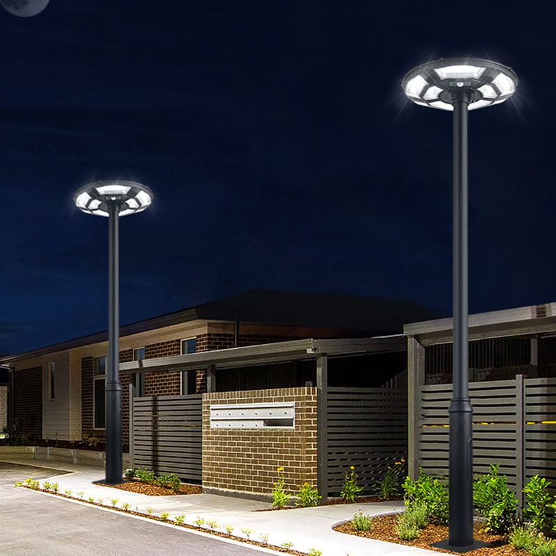 Novas luzes de rua solares em forma de diamante de controle remoto inteligente à prova d'água ao ar livre