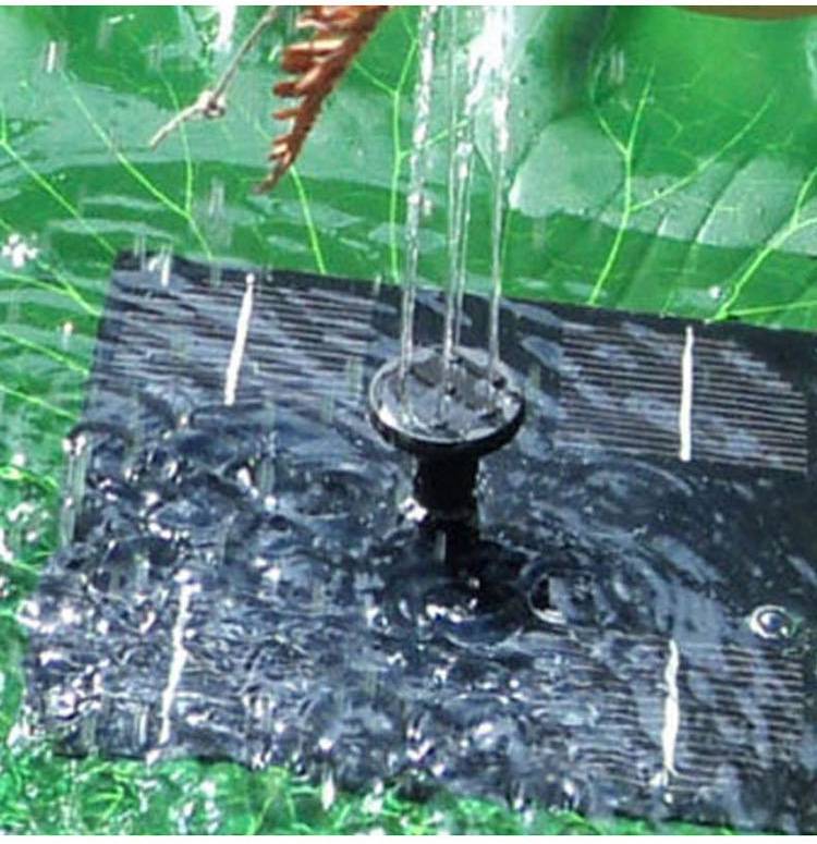 Bomba de fonte de água para lagoa de banho de pássaros movida a energia solar de folha de lótus ao ar livre