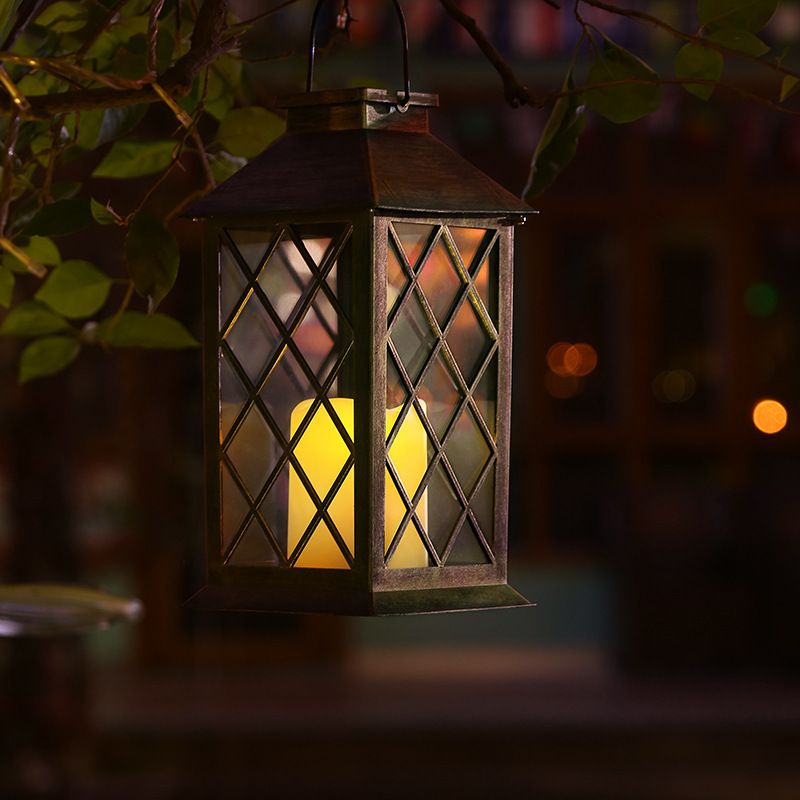 Lámpara de palacio retro centelleante de mano con vela solar impermeable al aire libre