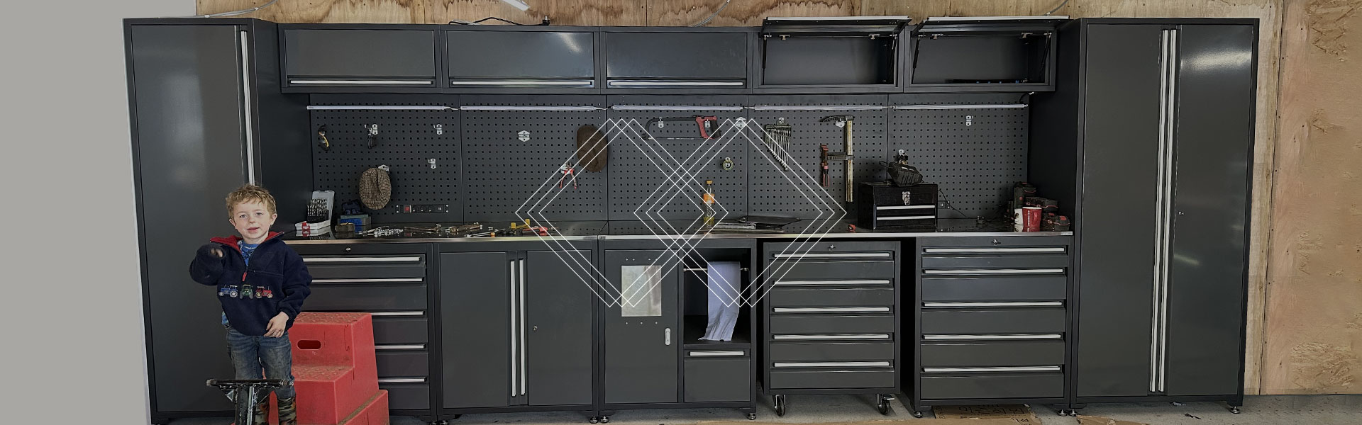 metal-garage-cabinet