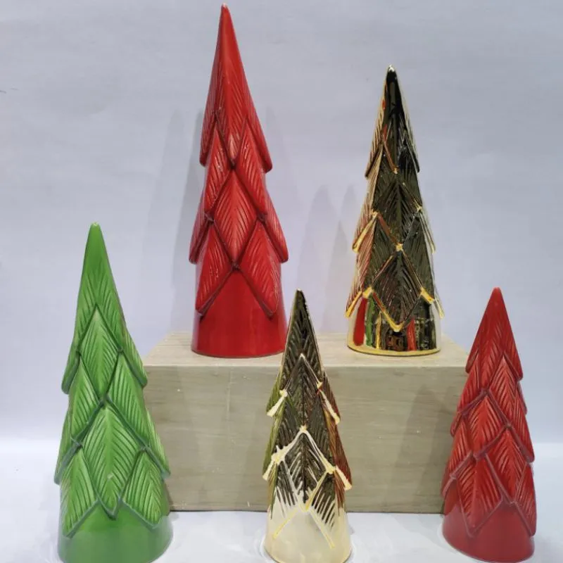 彩色陶瓷圣诞树装饰场景摆件