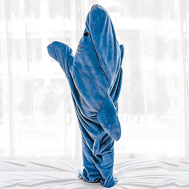Одеяло синей акулы