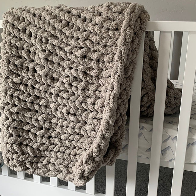 chunky knit throw blanket