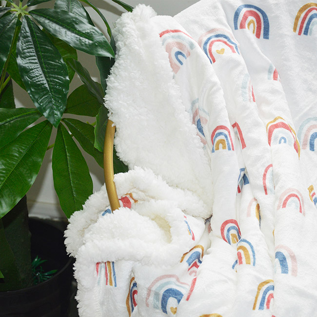 Decke aus Polyester-Fleece mit individuellem Aufdruck