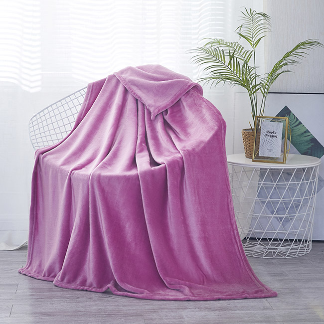 Fleece Blankets Wholesale