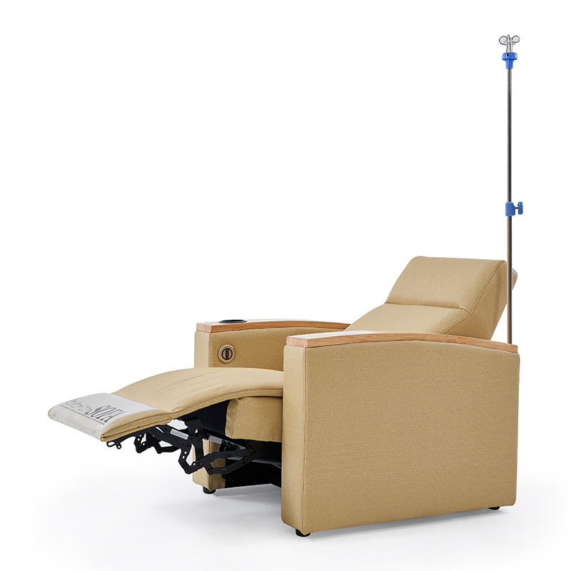 Infusion Therapy Reclining Chair - 1
