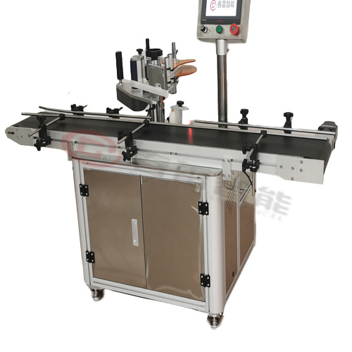 Automatic lubricating oil barrel side labeling machine