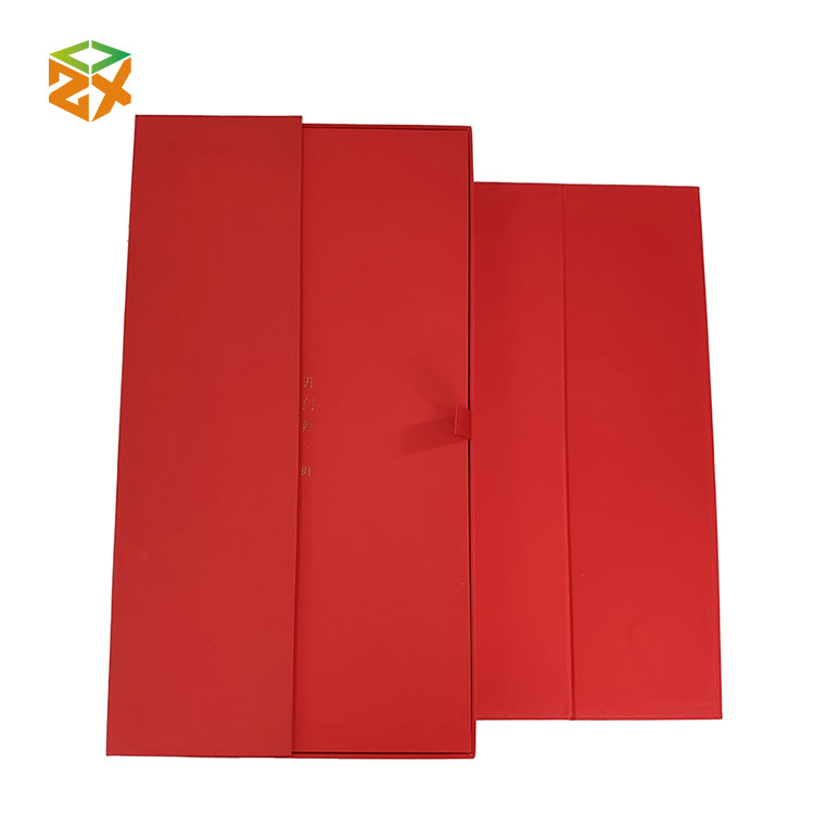 Red magnetic gift box - 2 