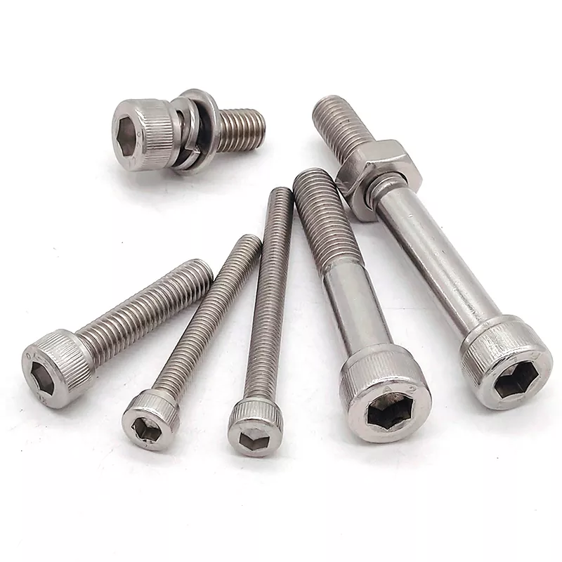 What is the difference between a socket screw and a hex bolt?