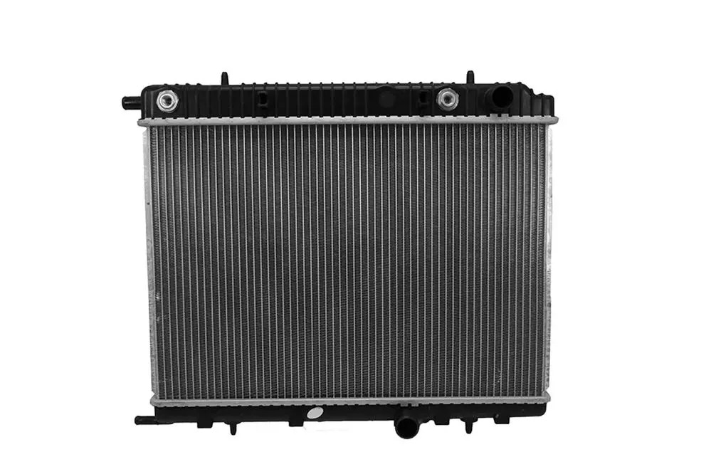 2801001 DongFeng Car AEOLUS S30 AT 1.6 Aluminum radiator of the water tank