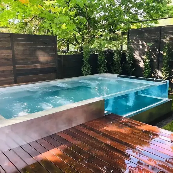 Comment entretenir une piscine en acrylique ?