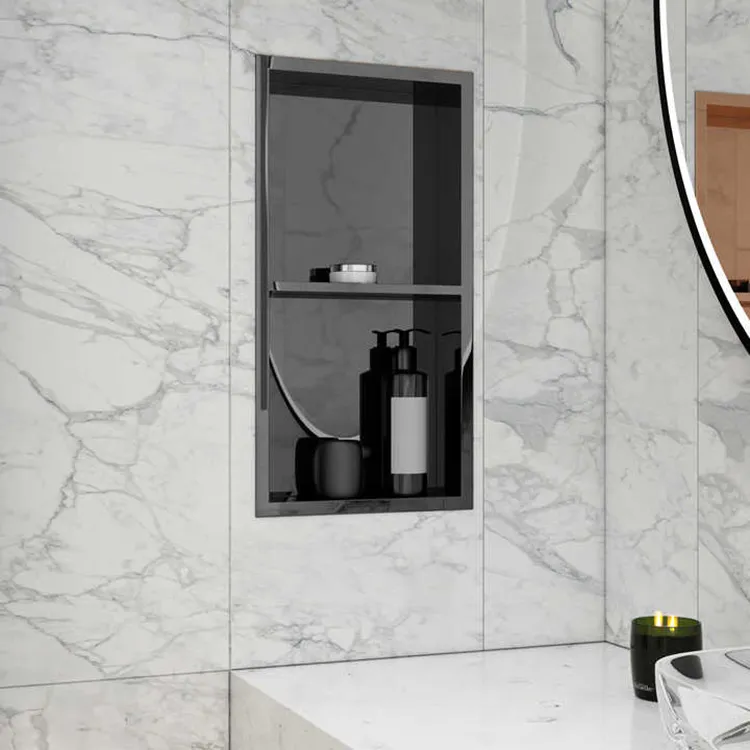 Niche murale verticale nickelée pour douche