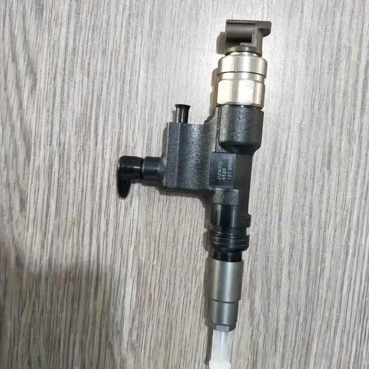 Common Rail Injector 095000-7781