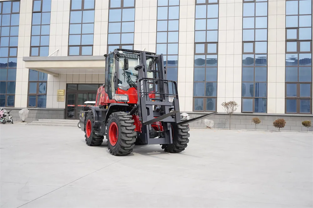 The advantages of off-road forklifts in the field of waste disposal