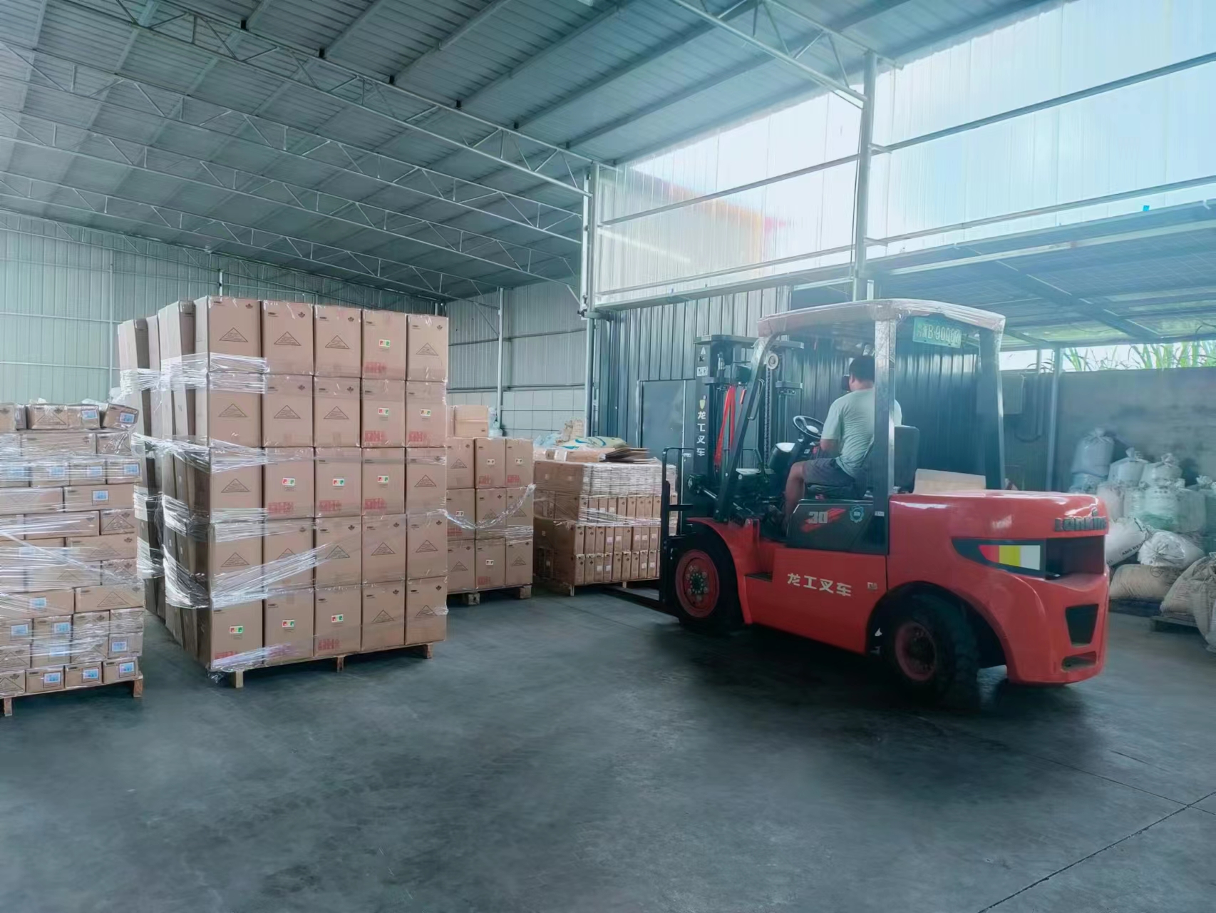 Shipping Operations at Ninghai Tony Stationery Co., Ltd. Continue to Thrive