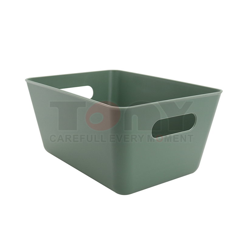 Plastic Storage Basket with Handle