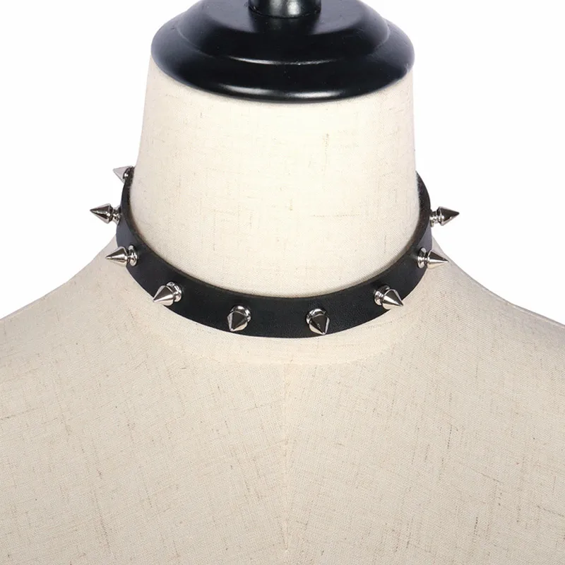 Gothic Rivets Punk Choker