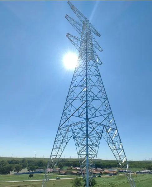 送電塔は電力システムの重要なコンポーネントとして重要な役割を果たします