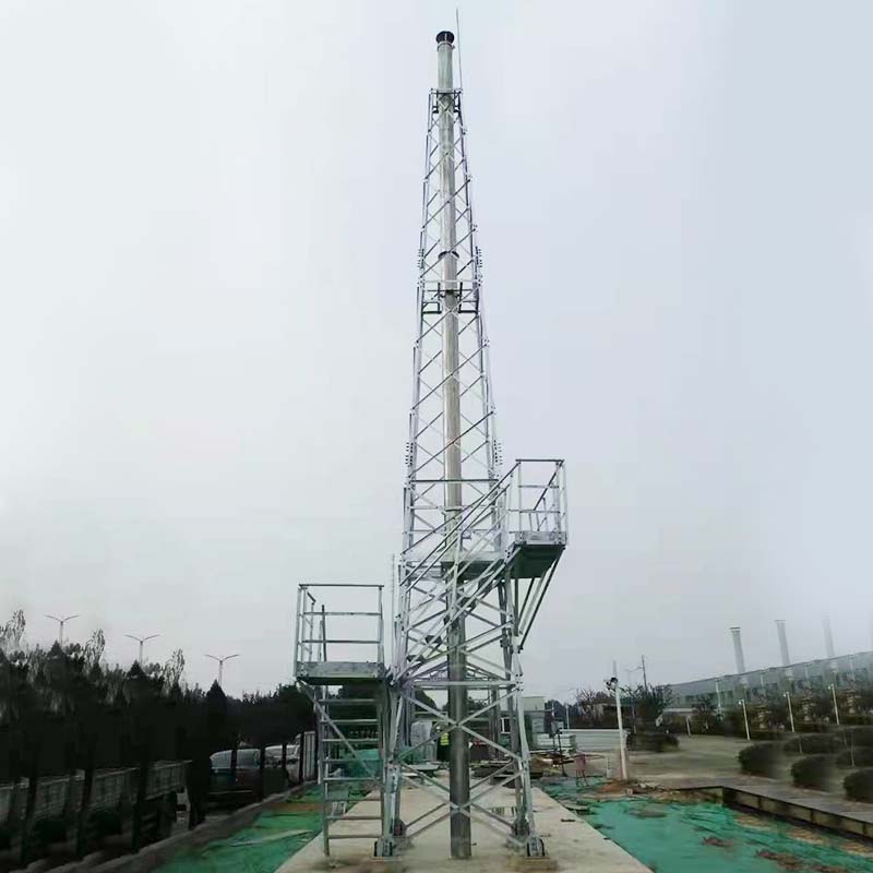 Димохідна вежа хімічного нафтового родовища
