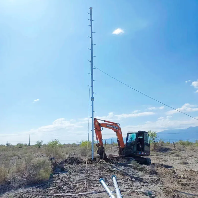 Torre de comunicação de transmissão de sinal externo