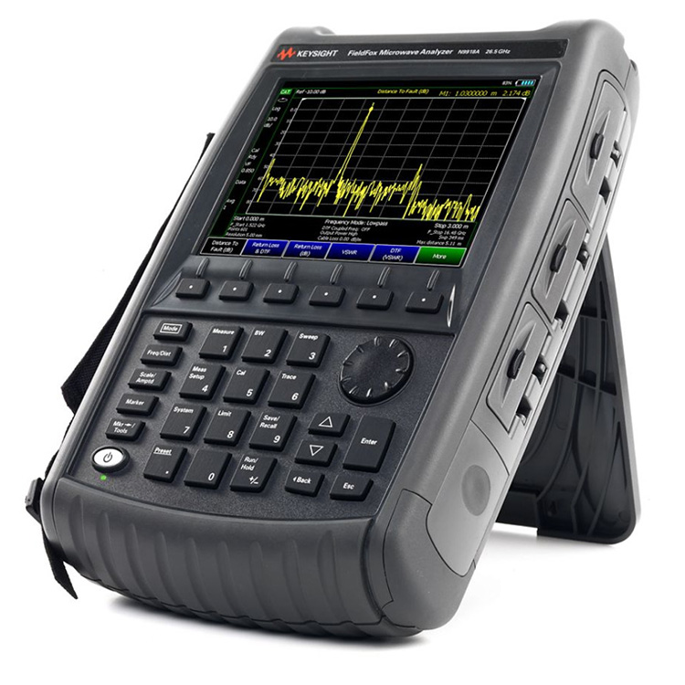Analyseur de spectre micro-ondes portatif FieldFox N9918A