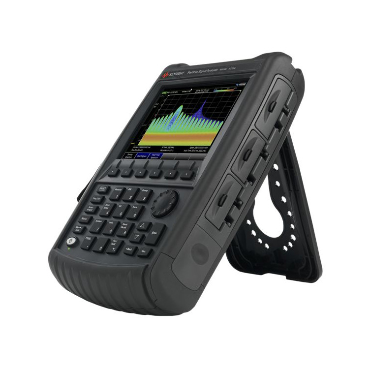Analyseur de spectre micro-ondes portatif FieldFox N9934C