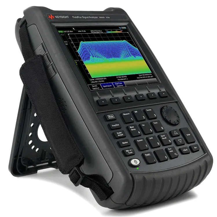 N9935B FieldFox käeshoitav mikrolainespektri analüsaator