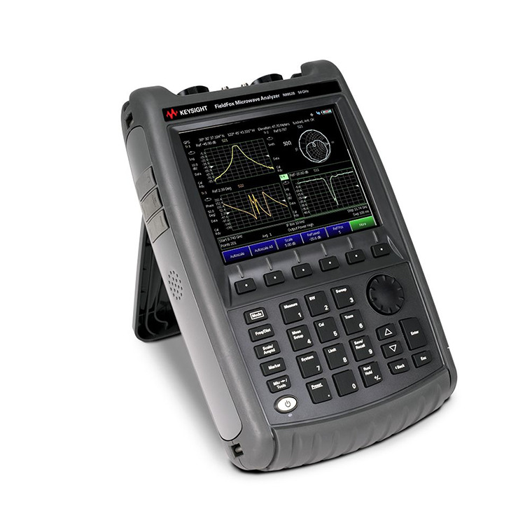 Analyseur de spectre micro-ondes portatif FieldFox N9952B