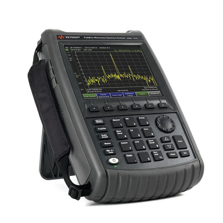 Analyseur de spectre micro-ondes portatif FieldFox N9960A