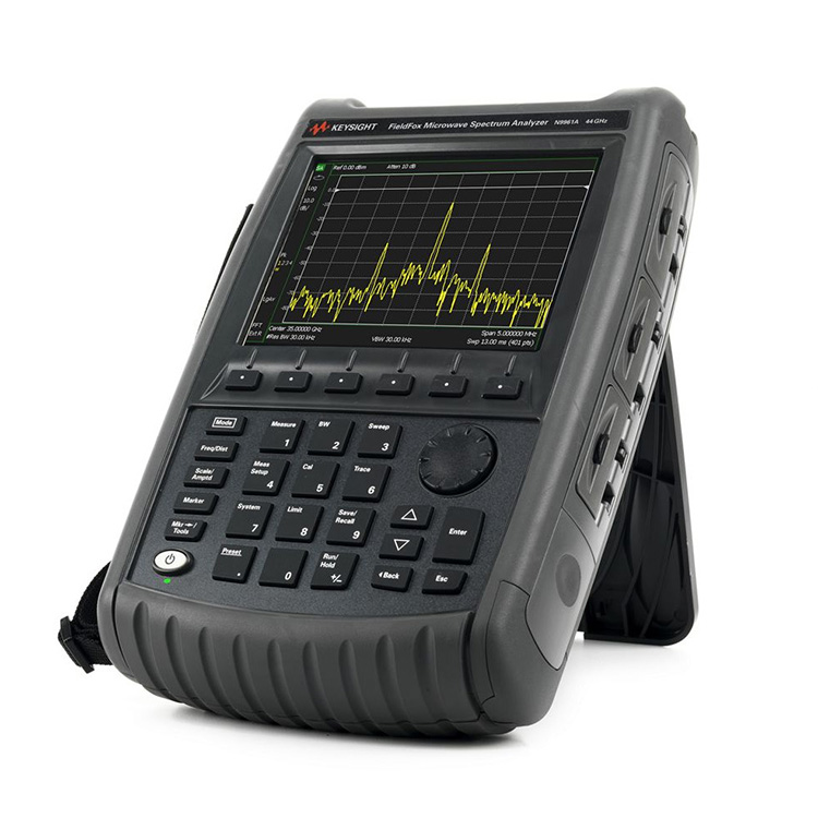 Analyseur de spectre micro-ondes portatif FieldFox N9961A