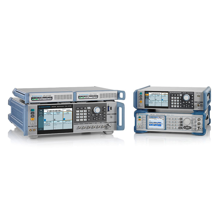 R&S SMA100 RF analógové generátory signálu