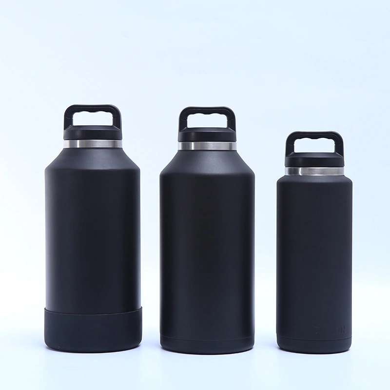 Vakuumforseglet vandflaske med sugerør