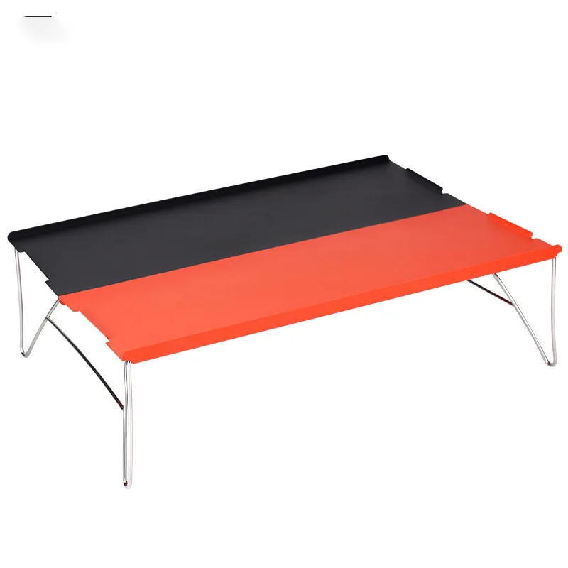 Mini-Campingtisch mit Tischplatte aus Aluminium